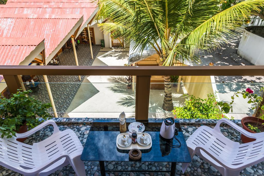 Relax Residence Thoddoo Maldives Екстер'єр фото